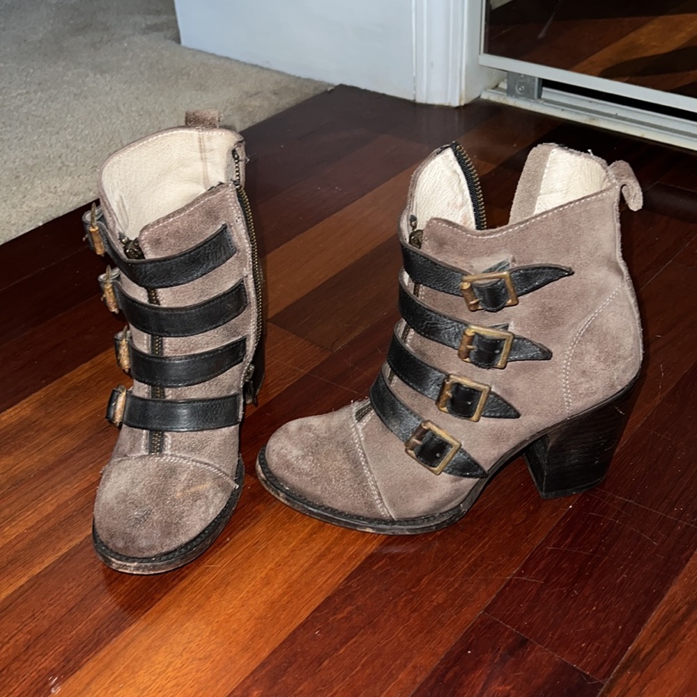Freebird by Steven buckle booties SZ 8
